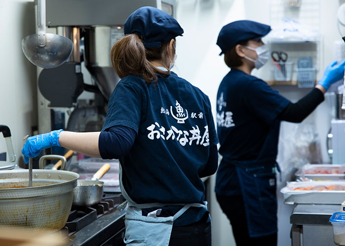 募集職種「料理スタッフ」イメージ写真